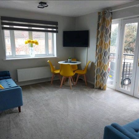 2 Bedroom Apartment Exhall Exterior photo