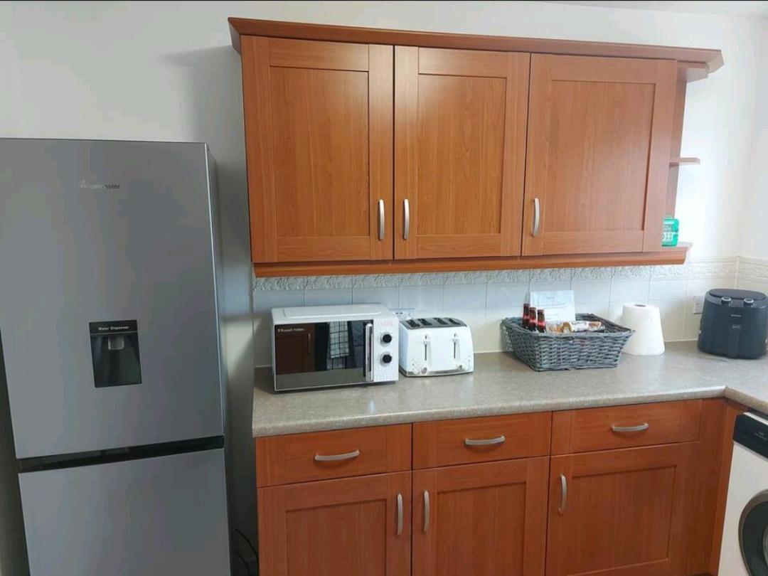 2 Bedroom Apartment Exhall Exterior photo
