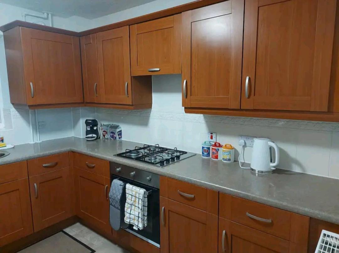 2 Bedroom Apartment Exhall Exterior photo